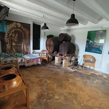 Teulera Kır Evi